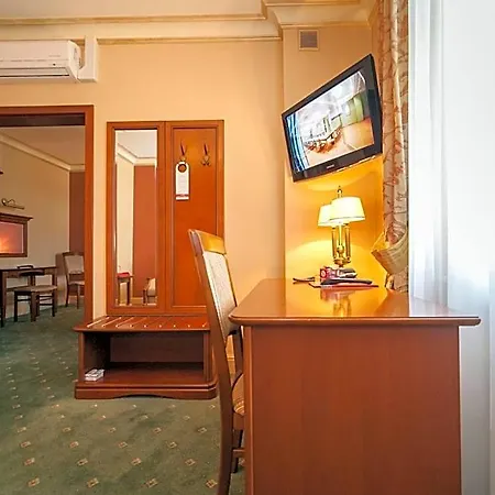 Przy Mlynie Hotel 3*