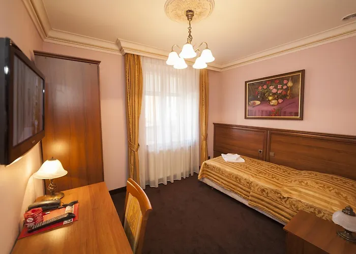 Przy Mlynie Hotel 3*