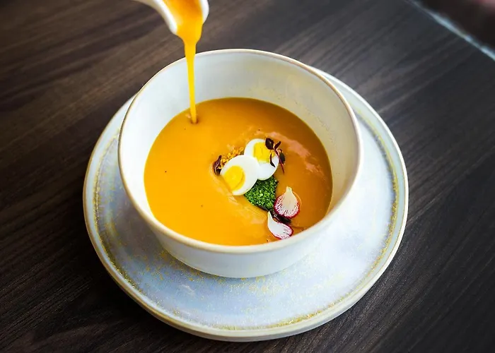 Przy Mlynie מלון